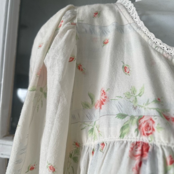 Vintage Victoria's Secret Floral Cotton Nightgown - Picture 7 of 9